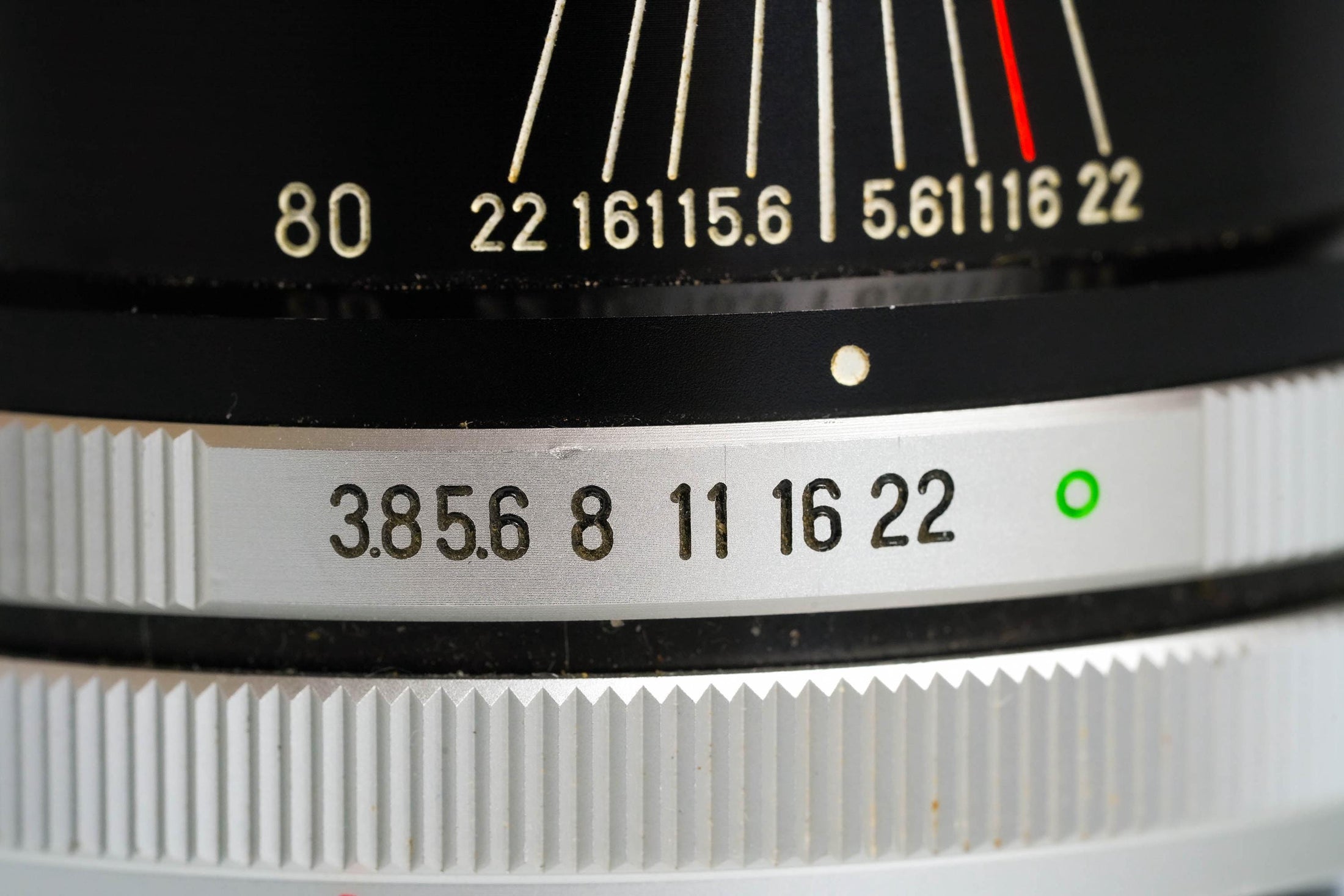 Panagor PMC 80-200mm f/3.8 Telezoom Lens – FD-mount – Vintage Japanese Quality