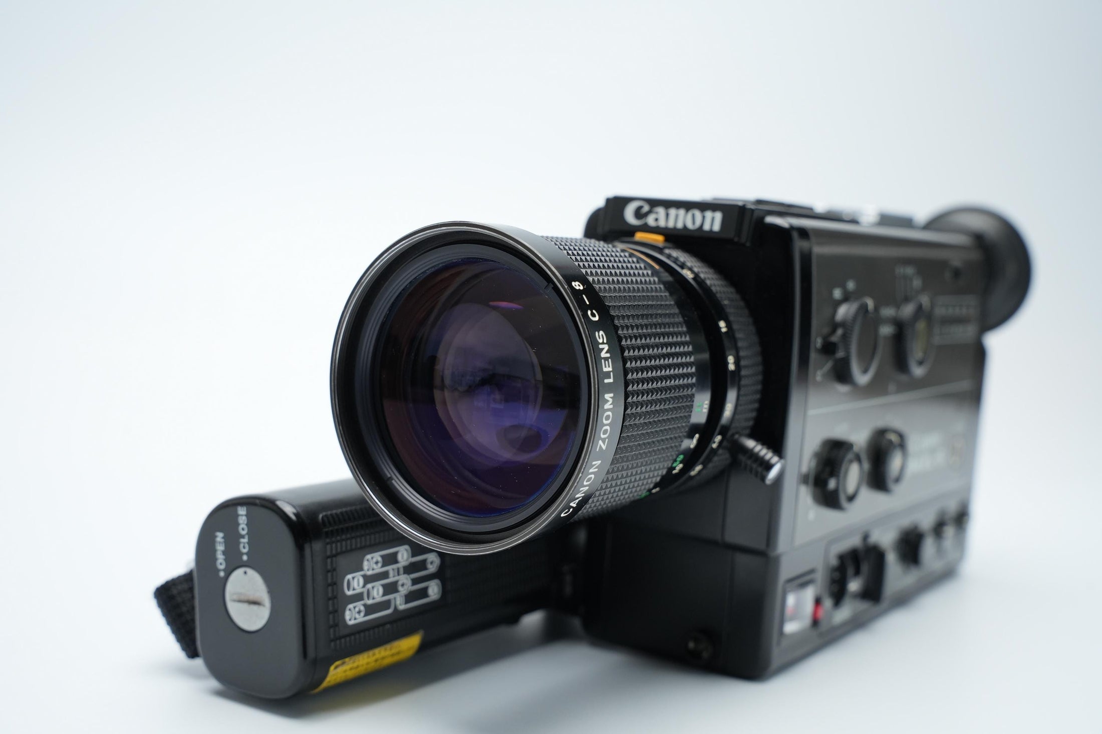 Canon 814XL-S Super 8 Camera – Iconic Vintage Film Experience for Analog Video Enthusiasts