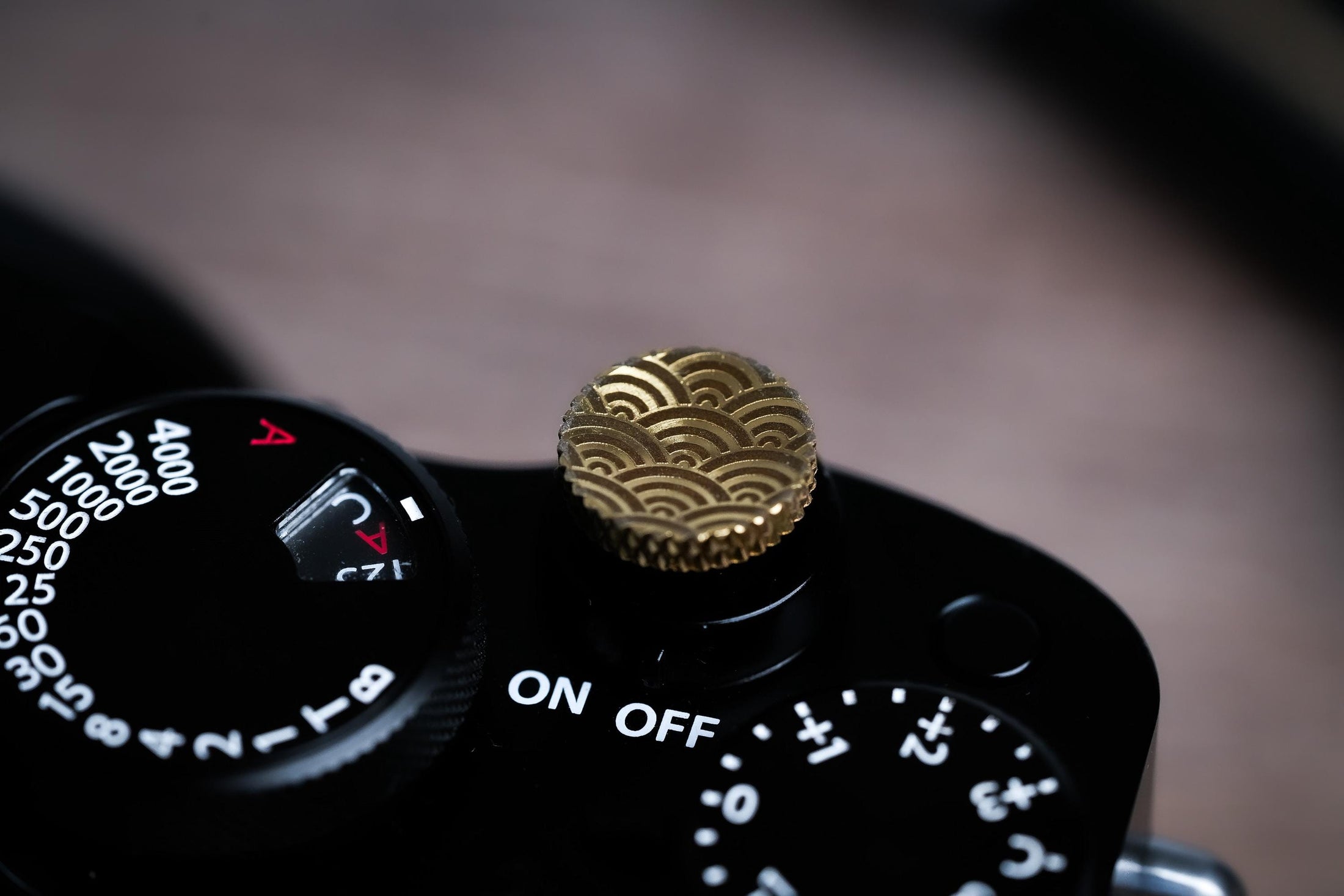 Ontspanknop messing boogpatroon – licht messing – handgemaakt & gelaserd ontwerp