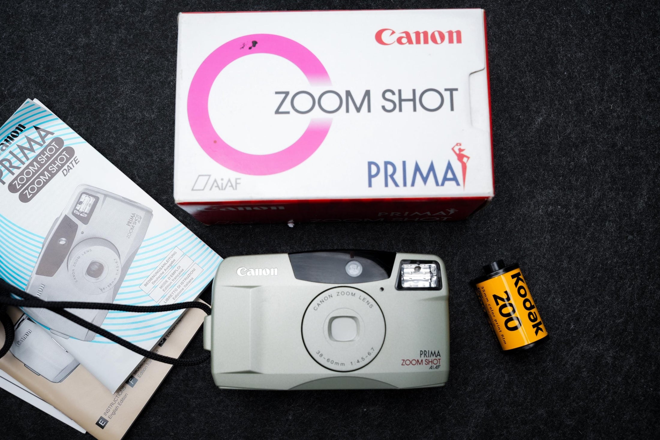 Canon Prima Zoom Shot + gratis 35mm film – 35mm point-and-shoot camera – 1995 – nieuw in doos, old stock