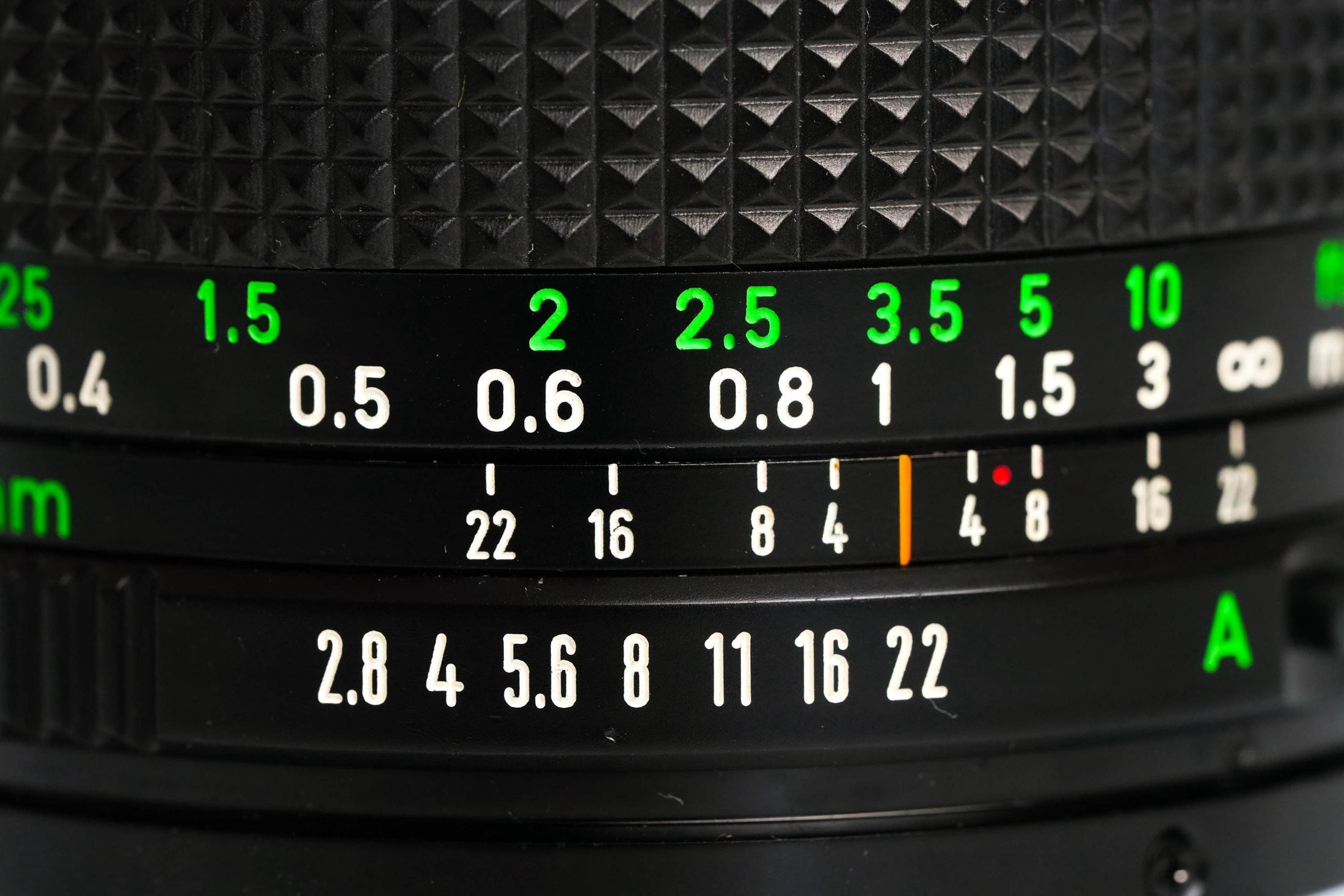 Canon FD 28mm f/2.8 – Classic Wide-Angle Lens for FD-mount