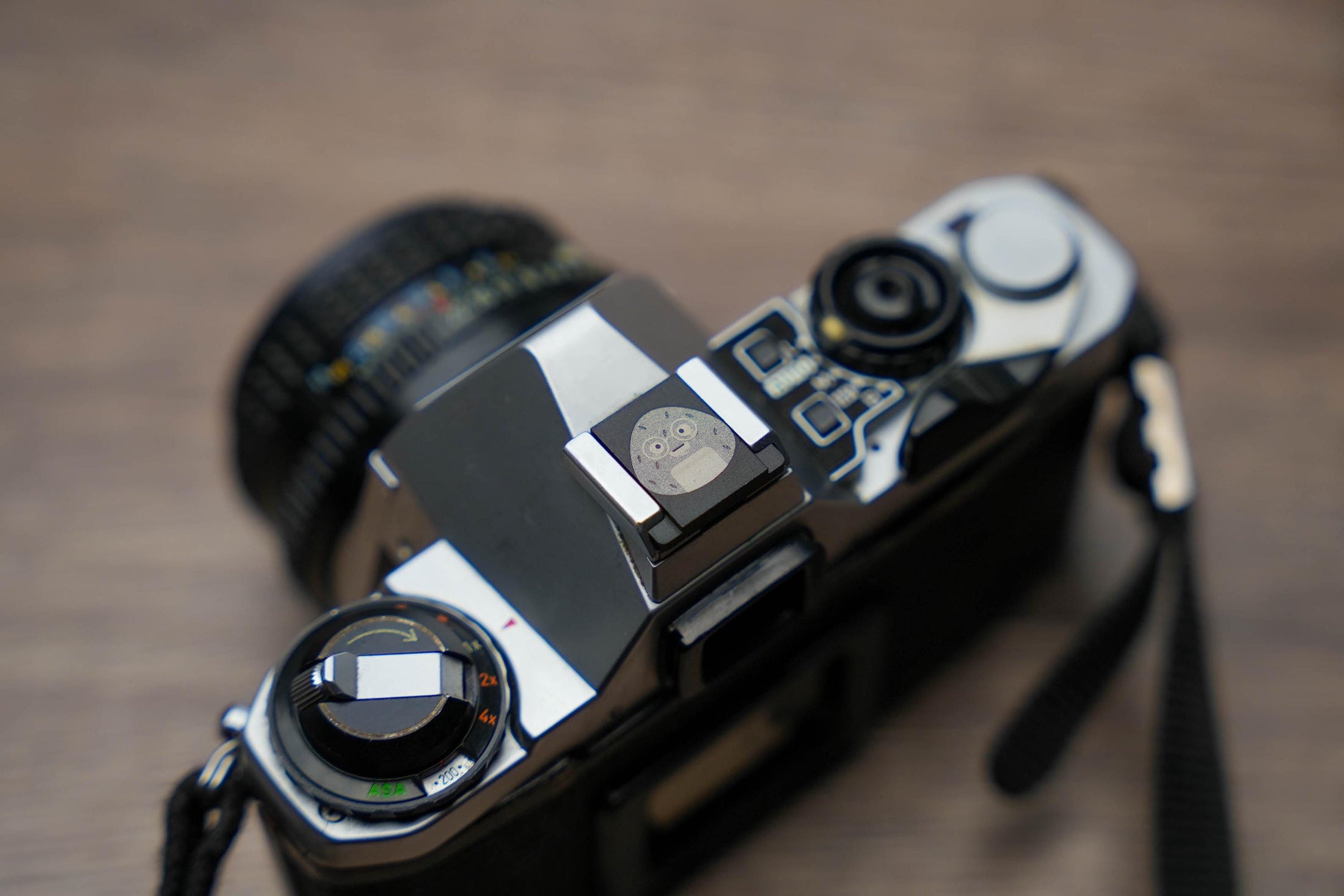 Unieke Aluminium Flitsschoen met Japanse Onigiri Gravure – Verkrijgbaar in Goud, Zilver en Zwart