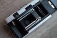 Load image into Gallery viewer, Olympus Trip 35 + free Kodak Gold film
