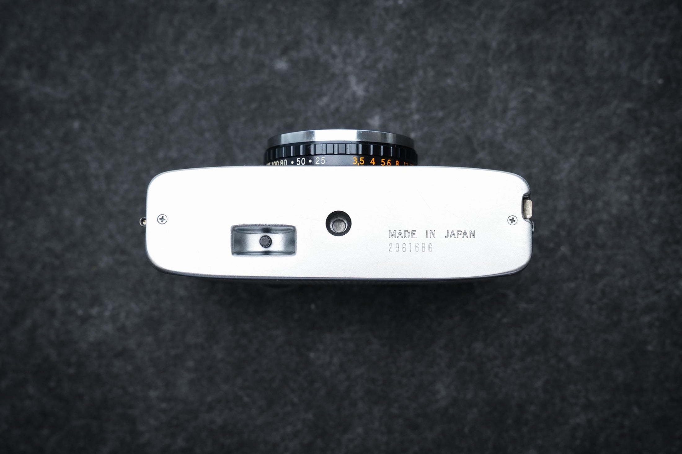 Olympus Pen EE-2 Half-Frame + gratis Kodak film | Iconische Vintage Point & Shoot uit 1968 | Voor Straatfotografie, Reizigers en Creatieven