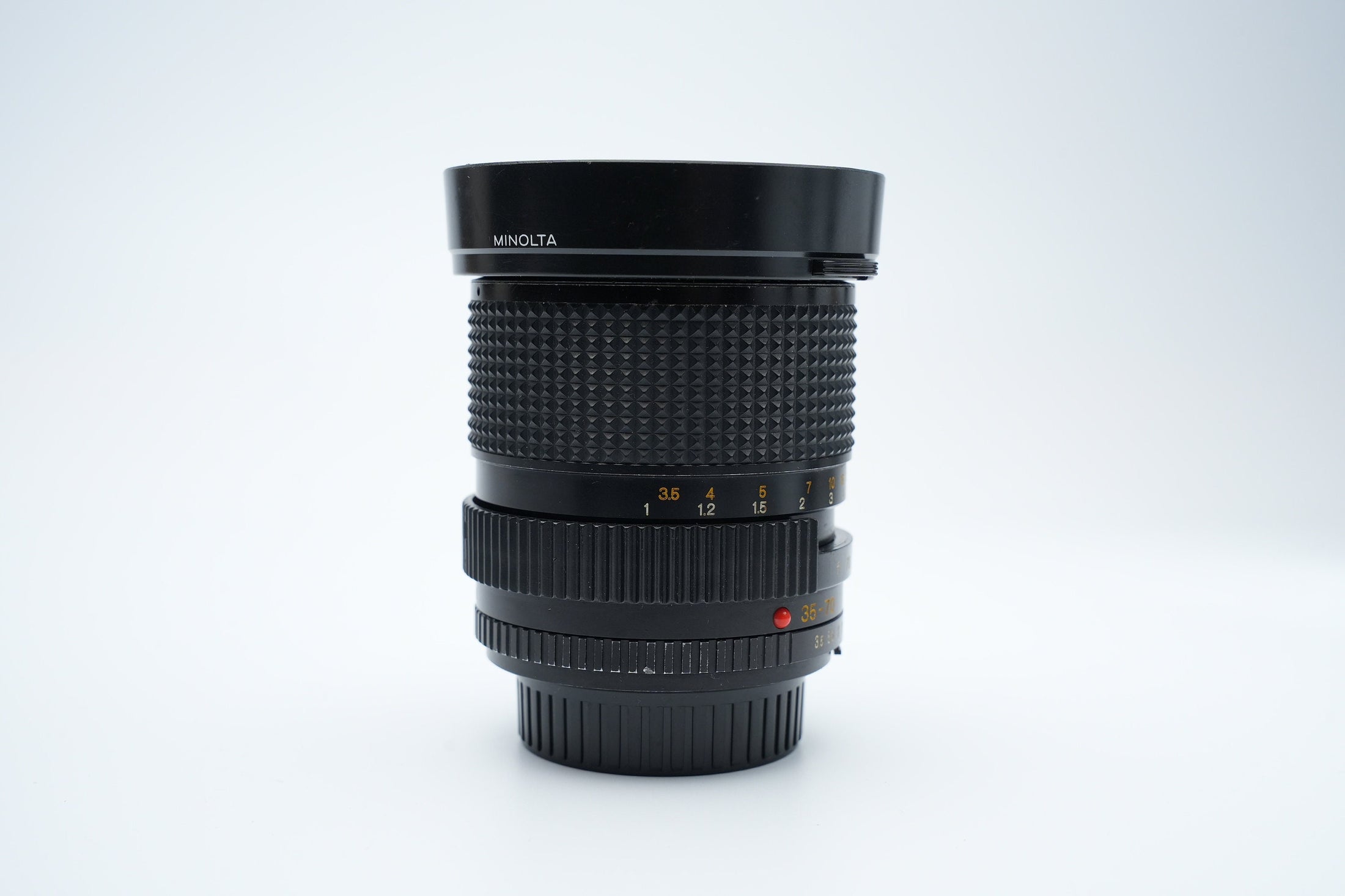 Minolta MD 35-70mm f/3.5 Macro Zoom Lens with Lens Hood