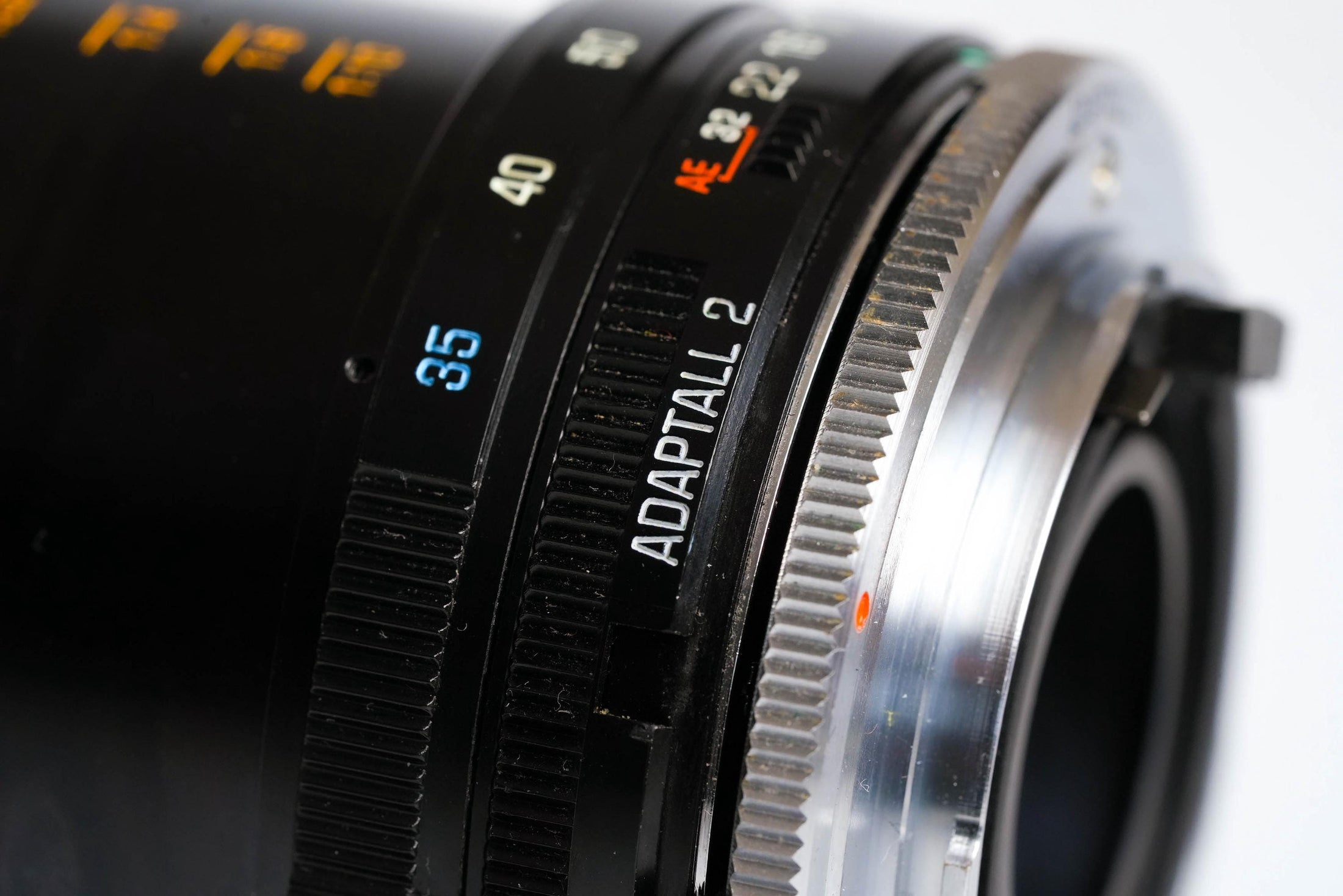 Tamron 35-70mm f/3.5-4.5 – Adaptall-2 for Contax/Yashica – Compact Vintage Zoom Lens