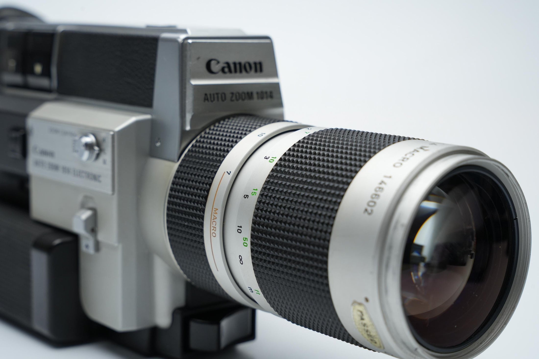 Canon Auto Zoom 1014 – Super 8 Camera | Fully Working | 7-70mm f/1.4 Lens