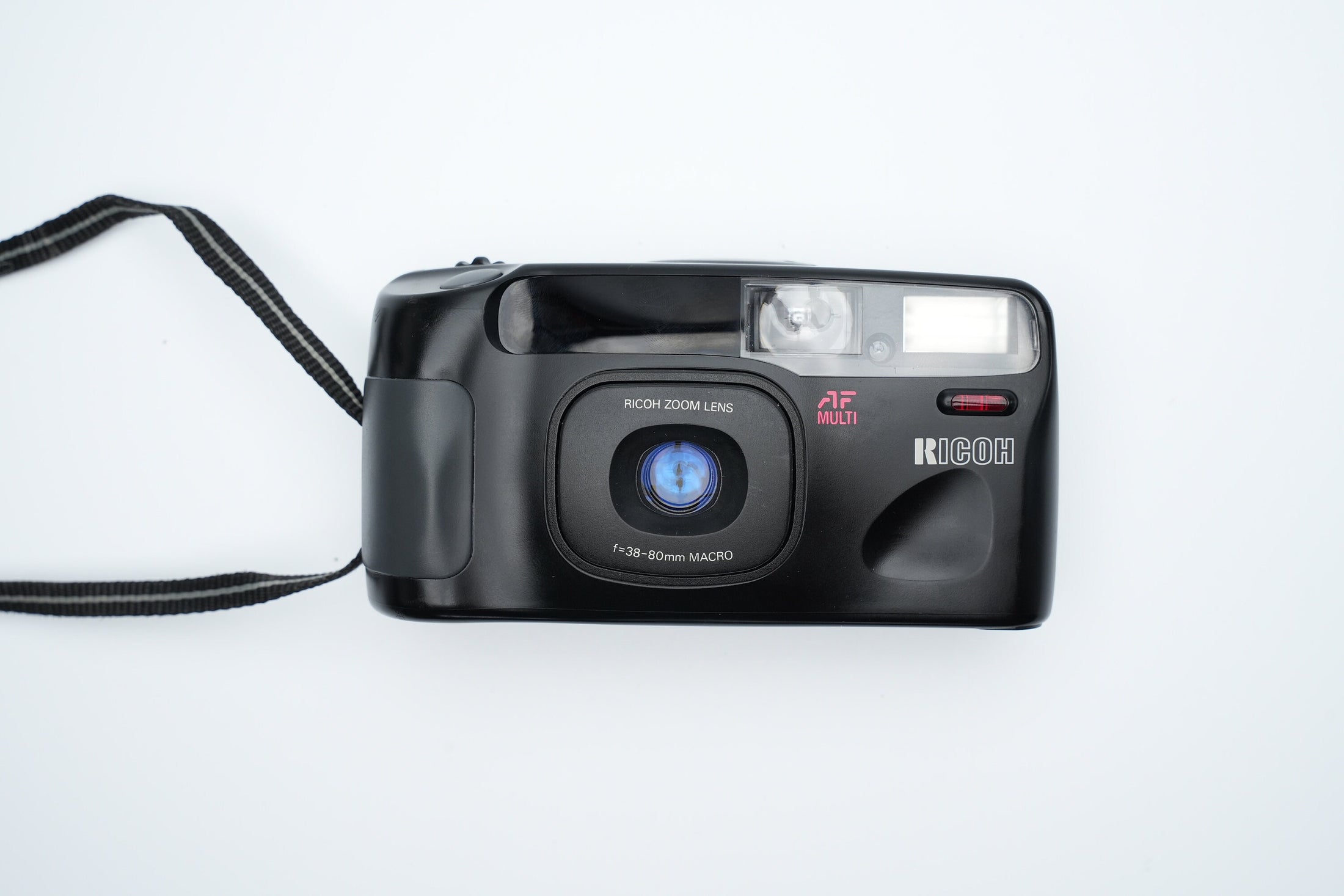 Ricoh RZ-800 - Compact 35mm Point-and-Shoot Camera with Zoom Lens and Macro Function