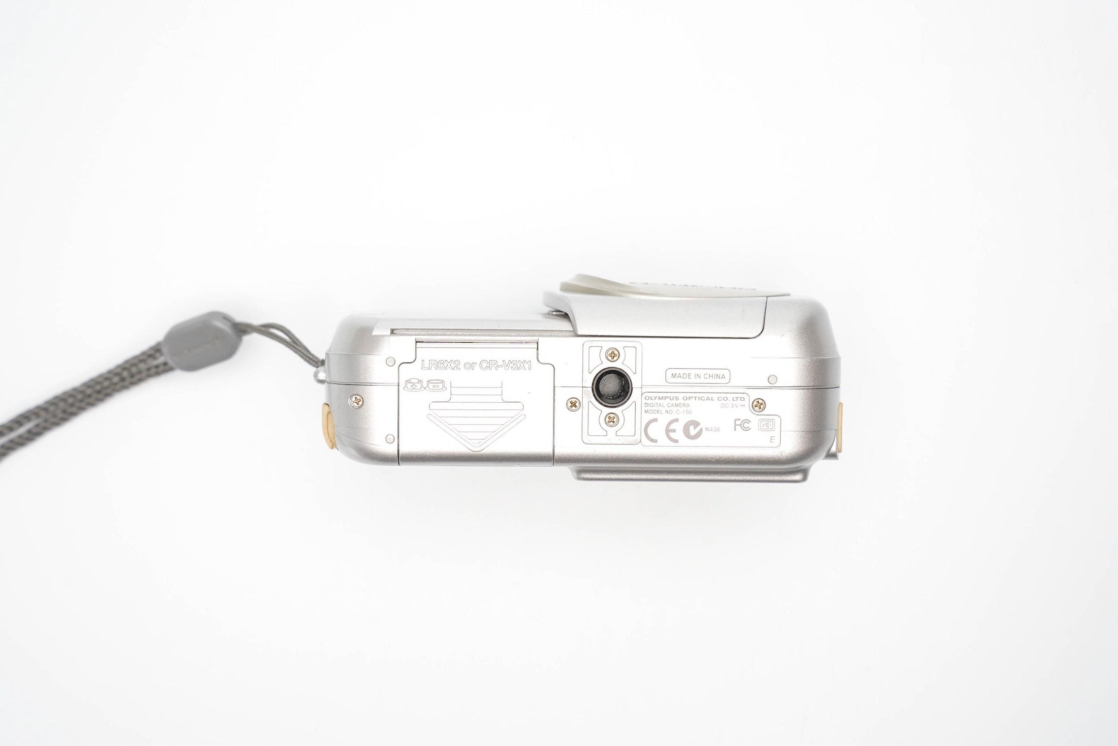 Vintage Olympus Camedia C-150 Digital Camera - Compact & Nostalgic
