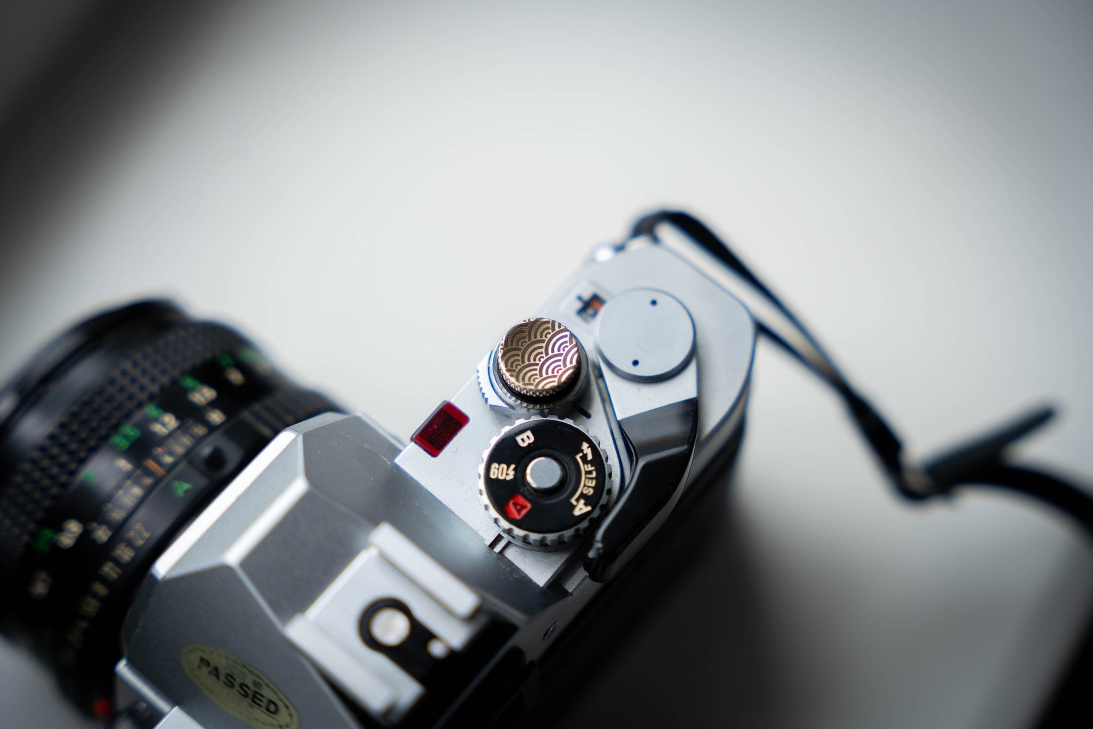 Handmade Engraved Relax Button – Vintage & Modern Camera Accessory