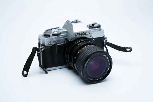 Minolta X-300 – MD Zoom 28-70mm f/3.5-4.8 + Free Kodak Gold