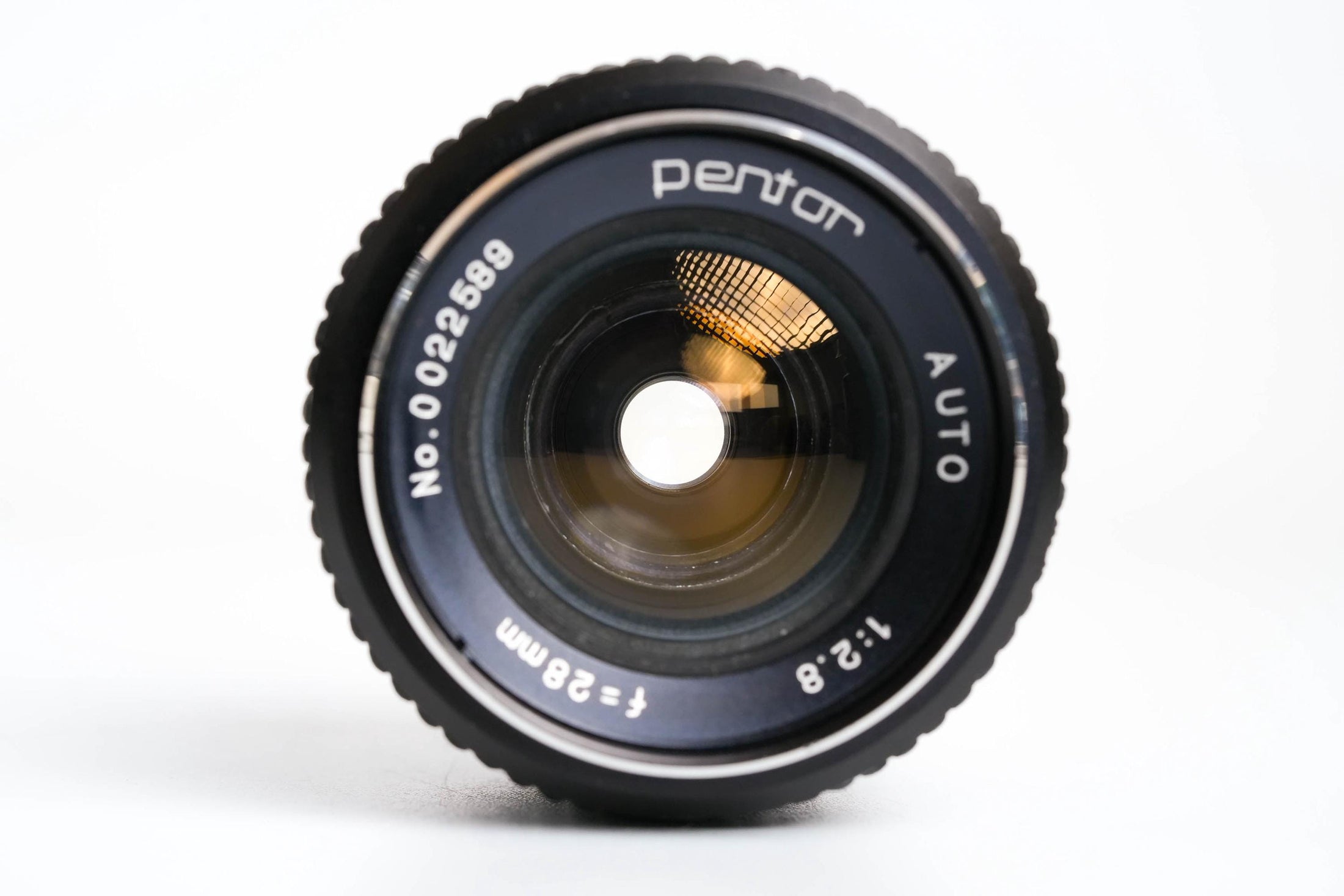 Pentor 28mm f/2.8 M42 – Compact Wide-Angle Lens with Classic Look