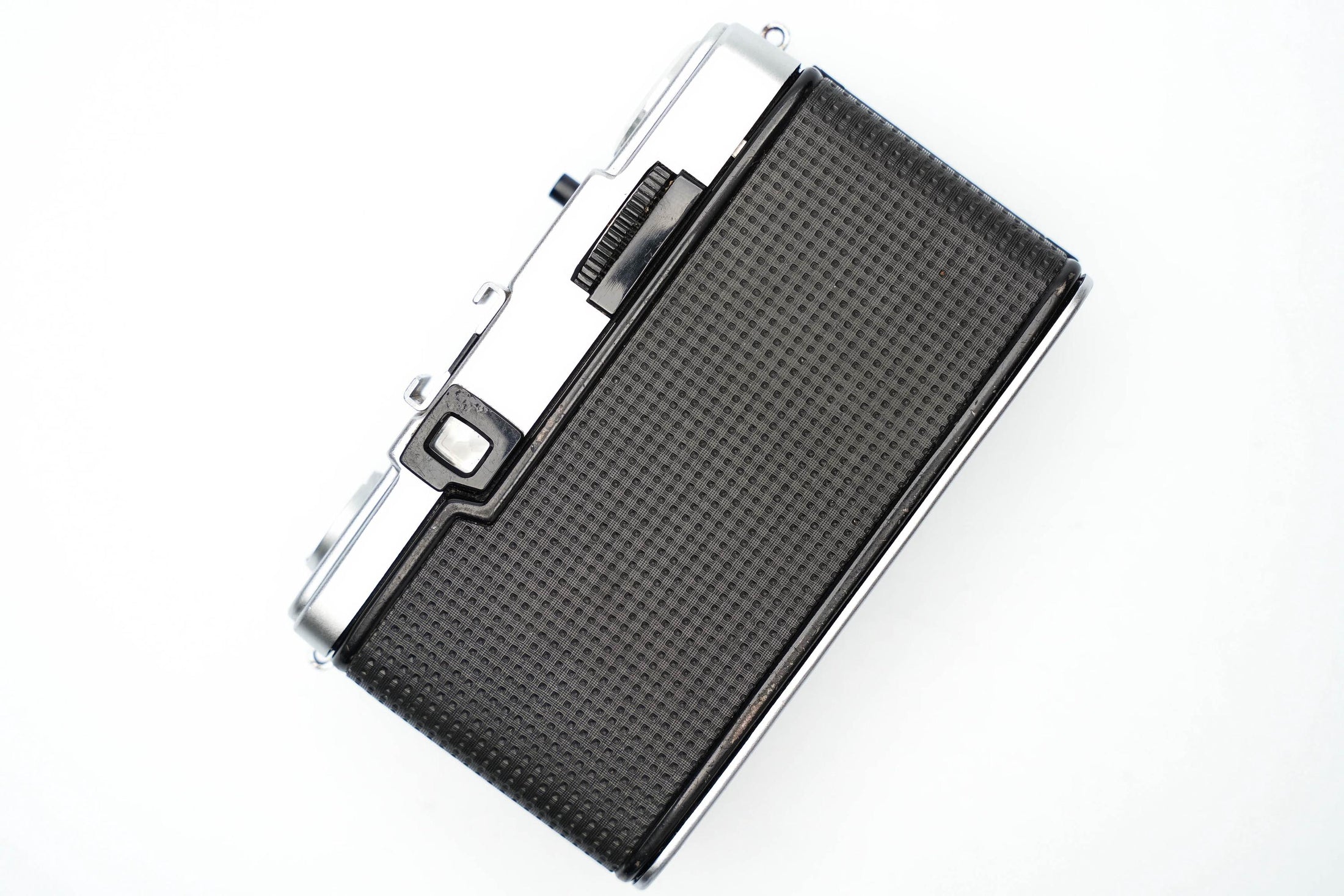 Olympus Pen EE-3 – Iconic Half-Frame Camera | Working with User Trails