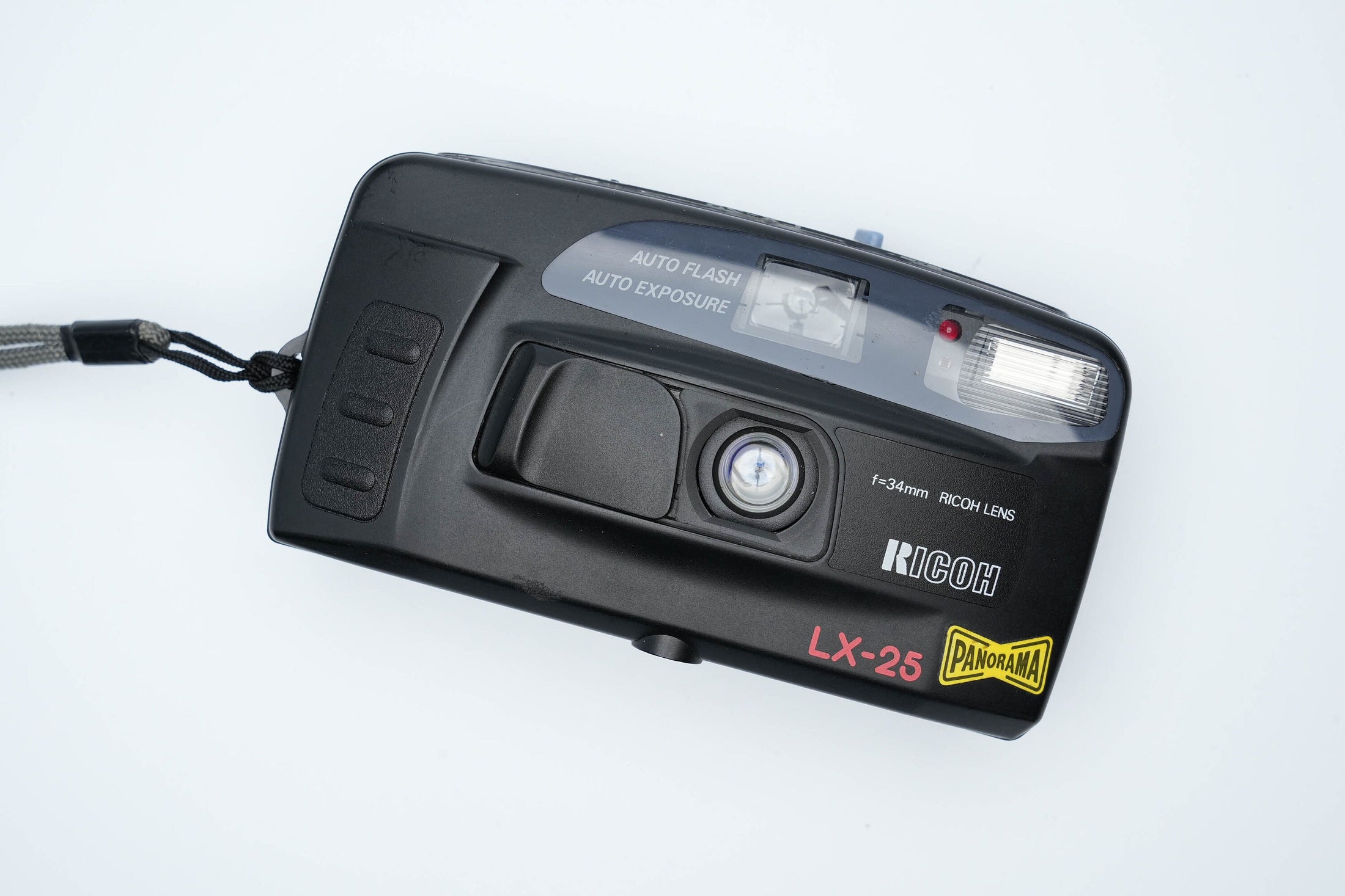 Ricoh LX-25 | vintage Point and Shoot camera