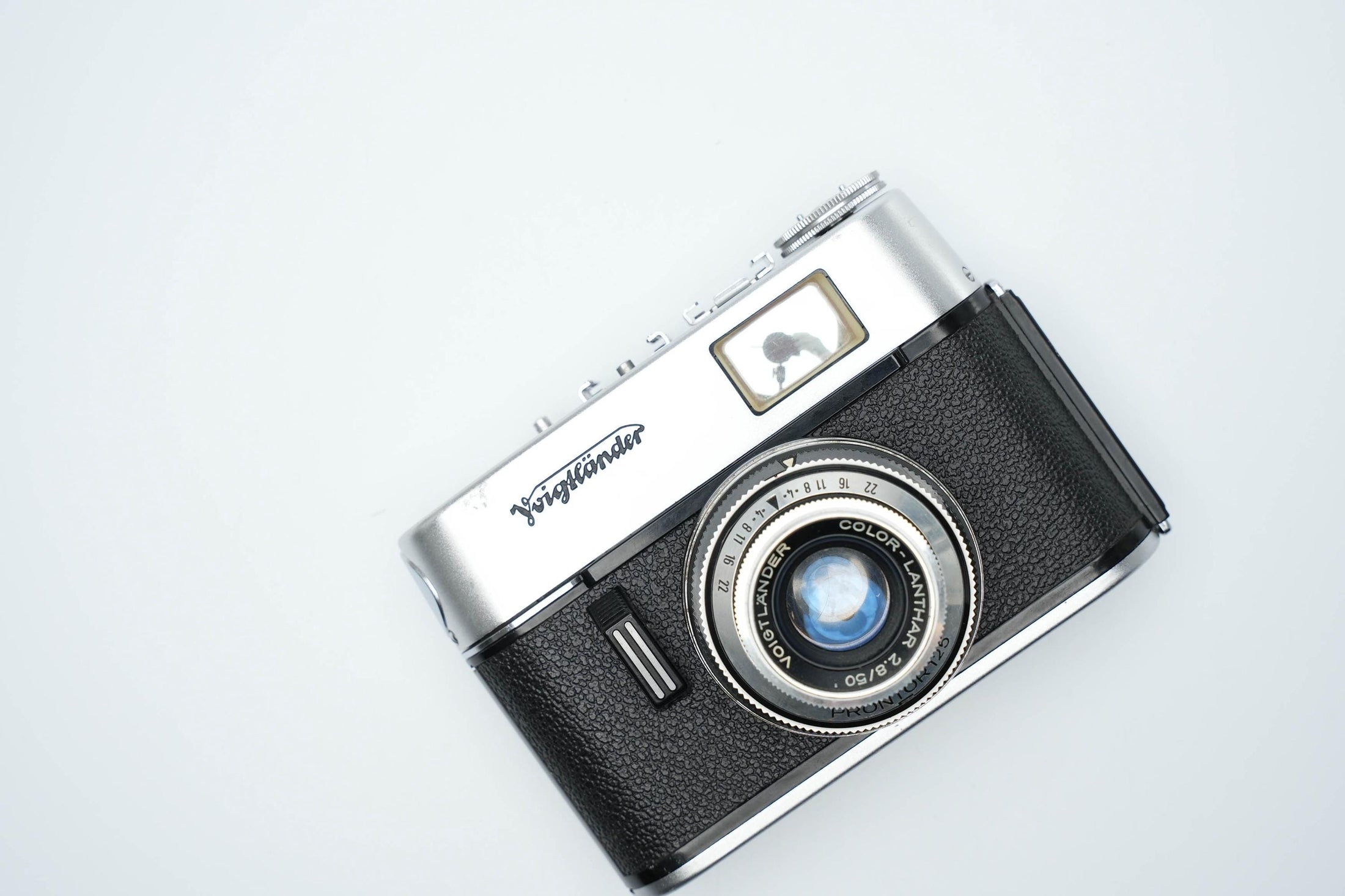 Voigtländer Vitoret F - Vintage 35mm Camera with Voigtländer Color-Lanthar Lens
