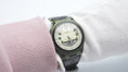 Load and play video in Gallery viewer, Casio Illuminator AW-80 Unisex Horloge met Groen Nylon Band
