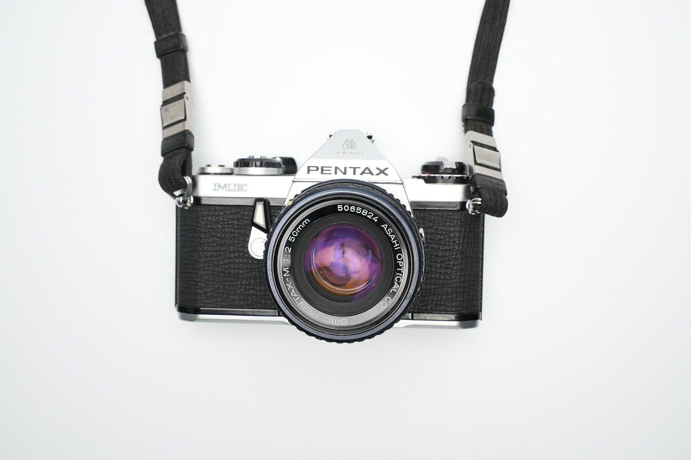 Pentax ME + 50mm lens - Unseend