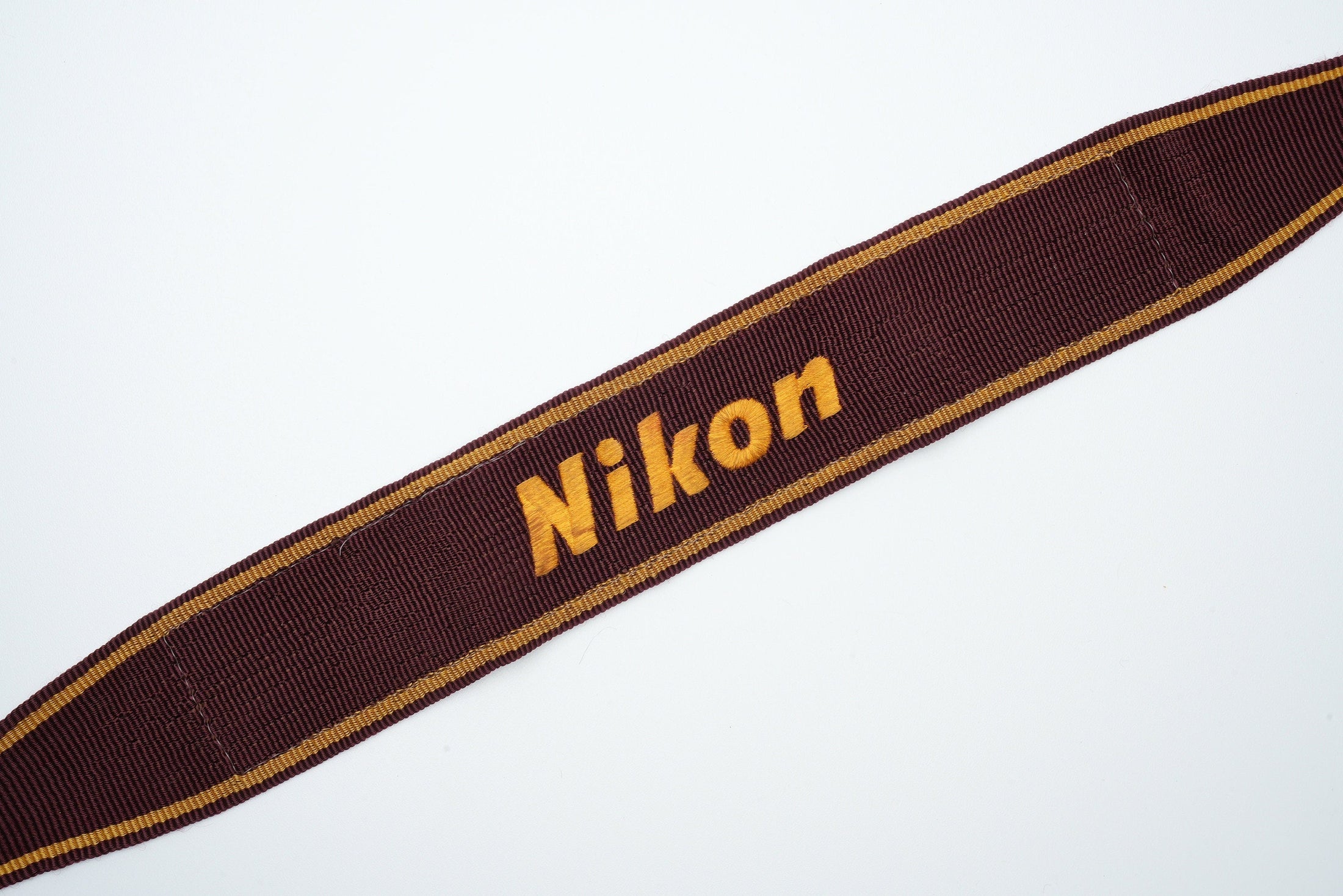 Nikon camera strap - Unseend