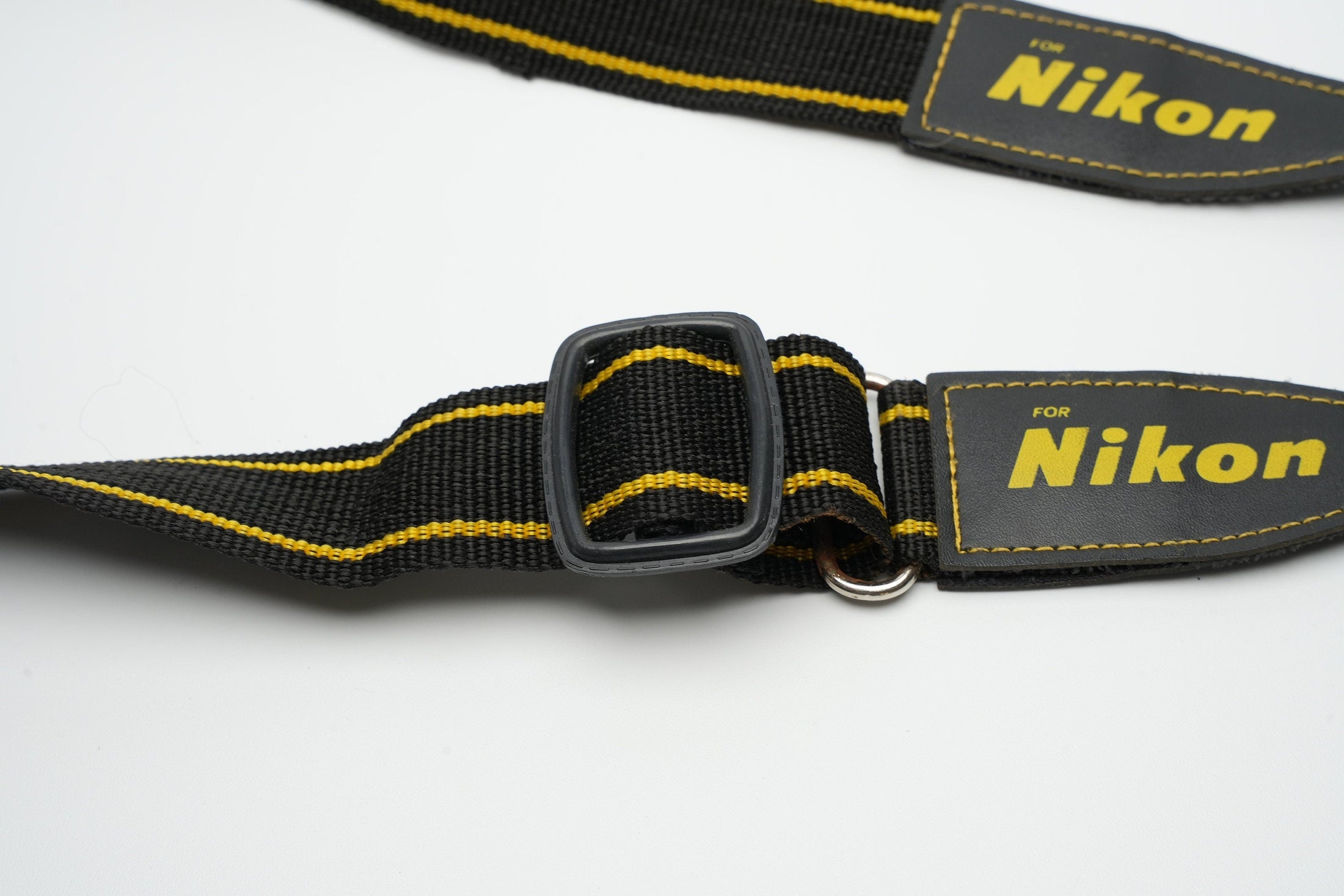 Nikon strap - Unseend