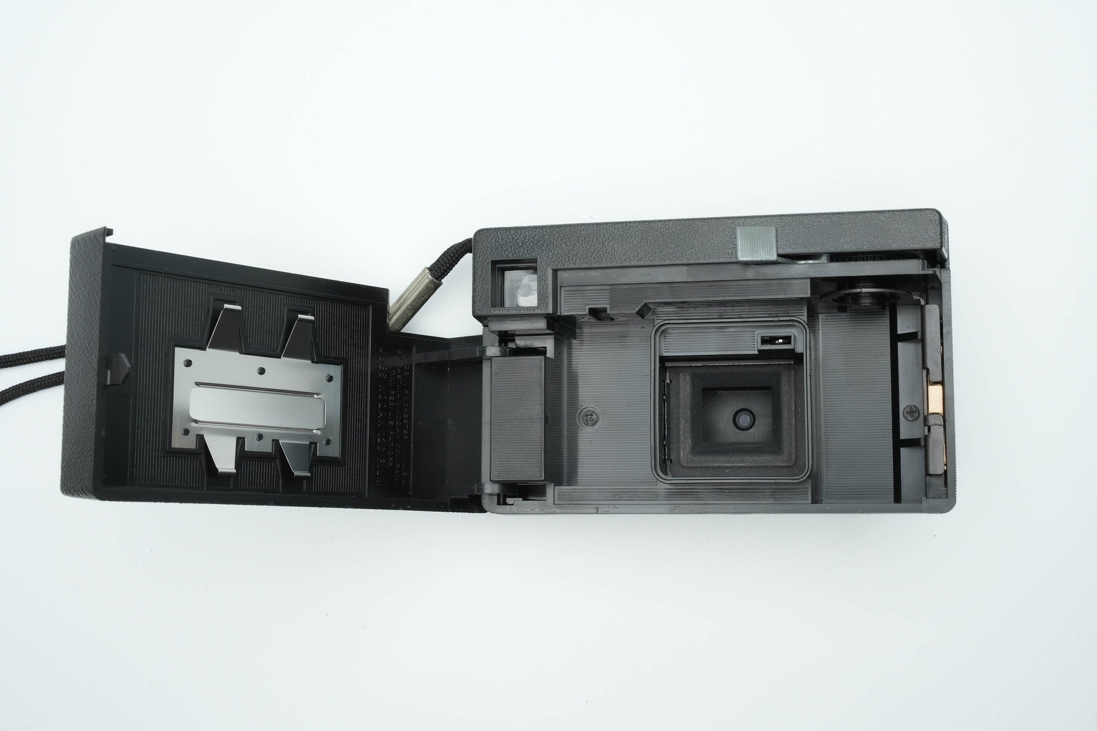 Kodak Instamatic x-15f - vintage 126 cardstock film camera