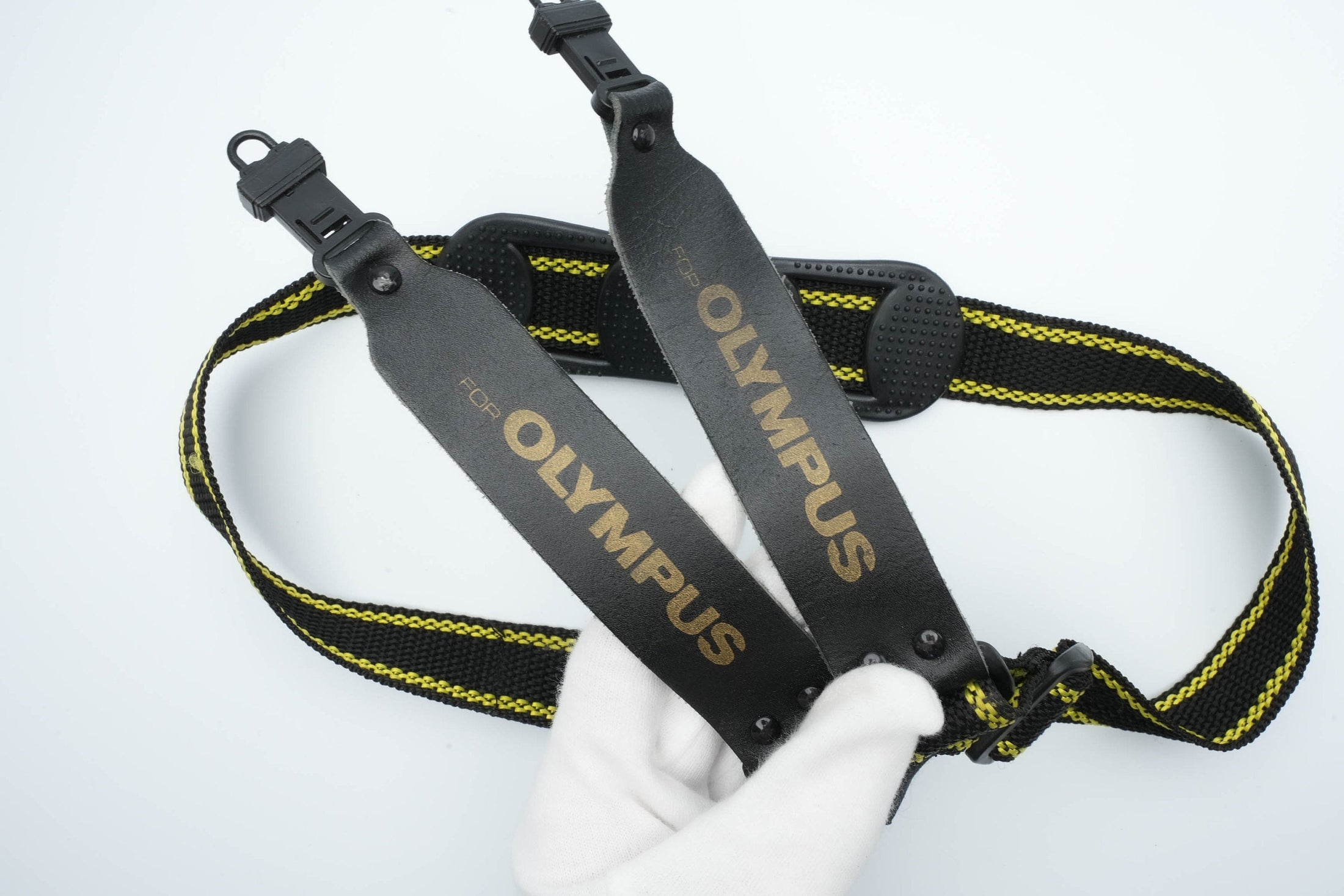 Olympus vintage strap in yellow and black (camera strap)